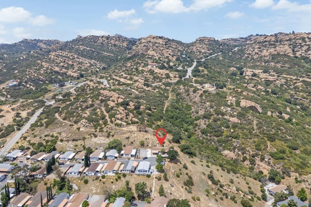 24425 Woolsey Canyon Road 11, Canoga Park, CA 91304 — photo 5 of 47