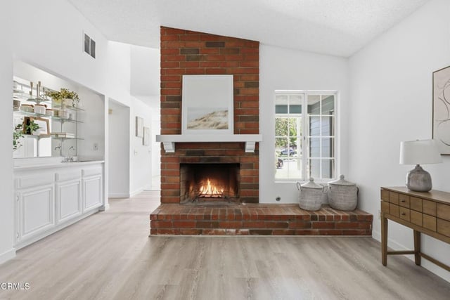 3440 Huerta Court, Camarillo, CA 93010 — photo 11 of 49