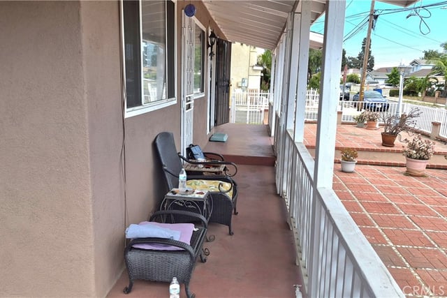 3661 Seabright Avenue, Long Beach, CA 90810 — photo 10 of 38