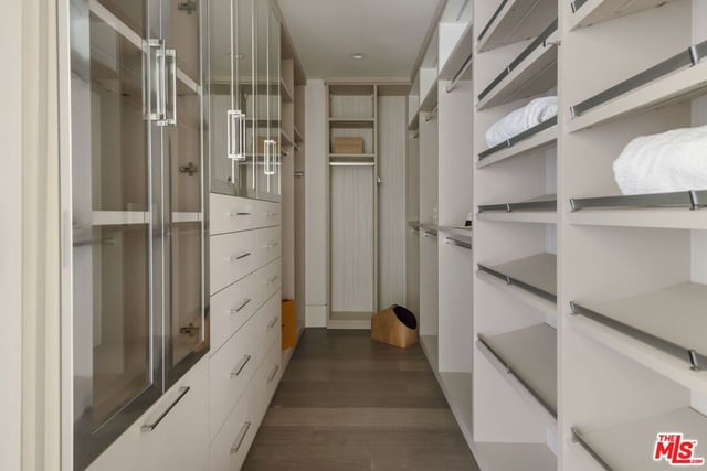 2536 Pesquera Drive, Los Angeles, CA 90049 — photo 35 of 40