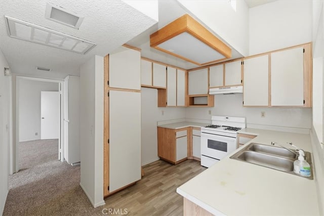 24242 Sylvan Glen, Diamond Bar, CA 91765 — photo 19 of 35
