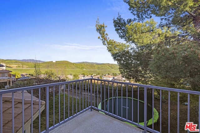 32610 Ridge Top Lane, Castaic, CA 91384 — photo 41 of 50