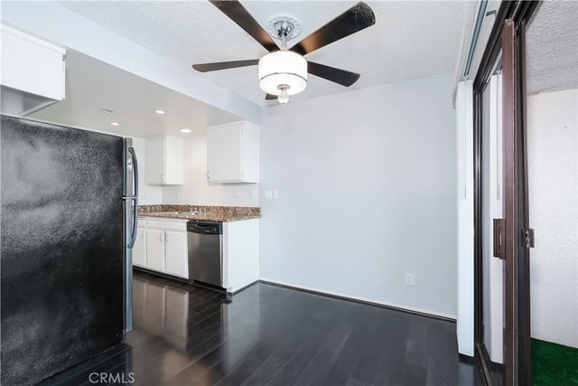 665 W 24th 315, San Pedro, CA 90731 — photo 7 of 14