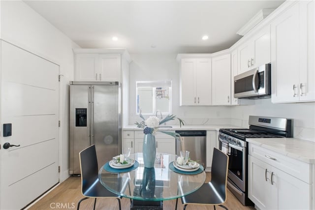 1364 S Ridgeley, Los Angeles, CA 90019 — photo 21 of 23