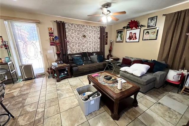 6356 Katrina Place, Palmdale, CA 93552 — photo 9 of 54