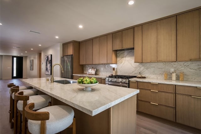 4819 Genesta Avenue, Encino, CA 91316 — photo 15 of 68