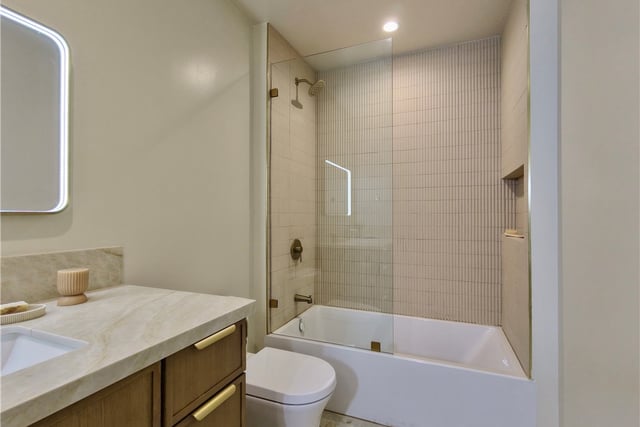 4819 Genesta Avenue, Encino, CA 91316 — photo 29 of 68
