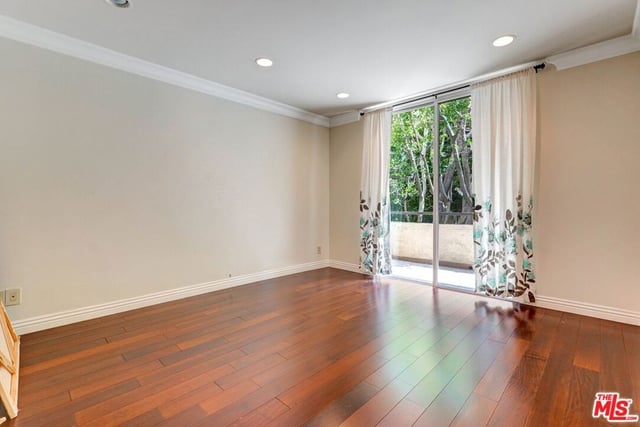 1880 Veteran Avenue 107, Los Angeles, CA 90025 — photo 12 of 29