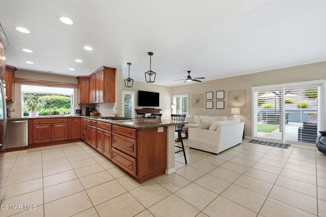 12400 Cherry Grove Street, Moorpark, CA 93021 — photo 15 of 51