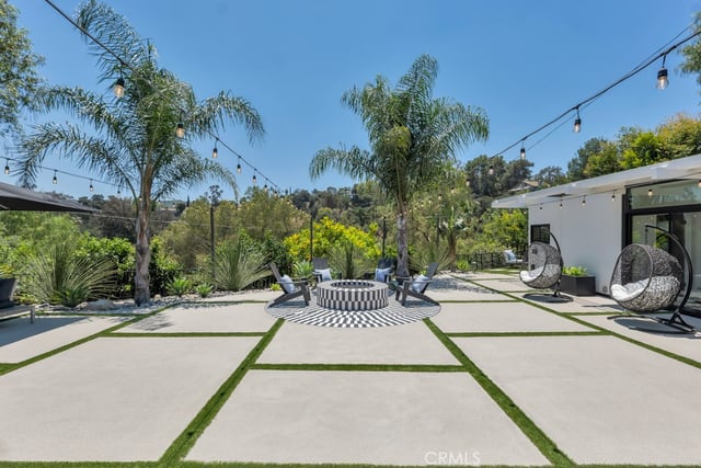 21520 Arcos, Woodland Hills, CA 91364 — photo 29 of 38