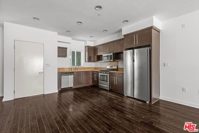 13045 Pacific Promenade 340, Los Angeles, CA 90094 — photo 8 of 44
