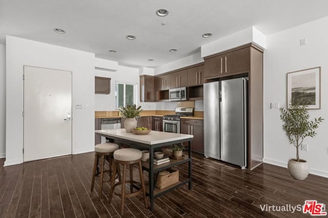 13045 Pacific Promenade 340, Los Angeles, CA 90094 — photo 9 of 44