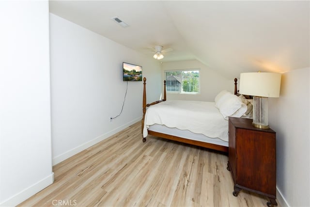 28339 Simsalido ave, Canyon Country, CA 91387 — photo 15 of 24
