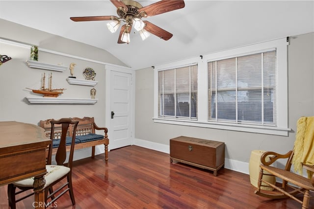 417 Orizaba, Long Beach, CA 90814 — photo 16 of 30