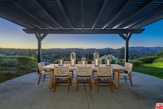 23534 Aetna, Woodland Hills, CA 91367 — photo 37 of 39