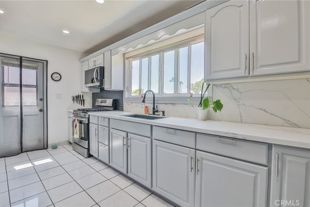 164 E 235th Street, Carson, CA 90745 — photo 29 of 32