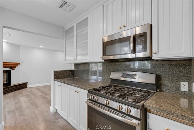 19000 Strathern, Reseda, CA 91335 — photo 15 of 42