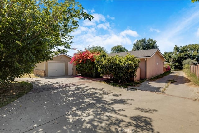 19000 Strathern, Reseda, CA 91335 — photo 5 of 42