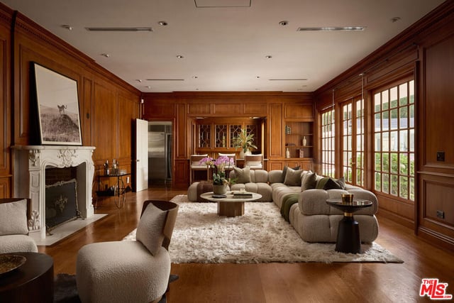 1001 N Crescent Drive, Beverly Hills, CA 90210 — photo 10 of 26