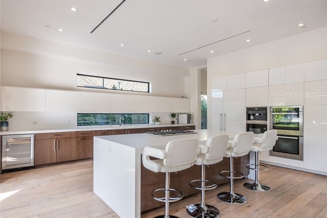 619 S Orange, Los Angeles, CA 90036 — photo 18 of 58
