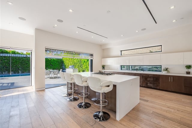 619 S Orange, Los Angeles, CA 90036 — photo 19 of 58