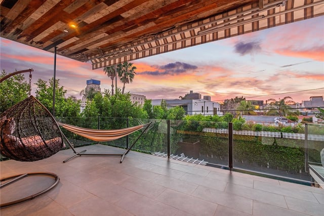 619 S Orange, Los Angeles, CA 90036 — photo 34 of 58
