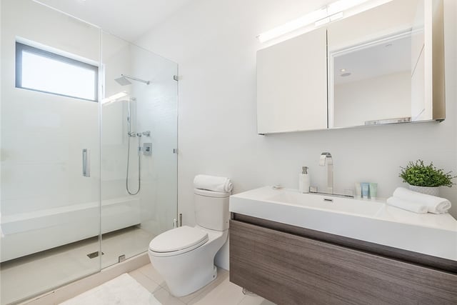 619 S Orange, Los Angeles, CA 90036 — photo 40 of 58