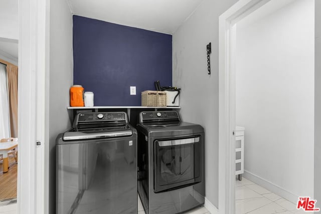9717 S 4th Avenue, Inglewood, CA 90305 — photo 12 of 53