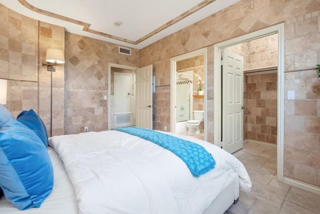 12067 Guerin Street 305, Studio City, CA 91604 — photo 19 of 25