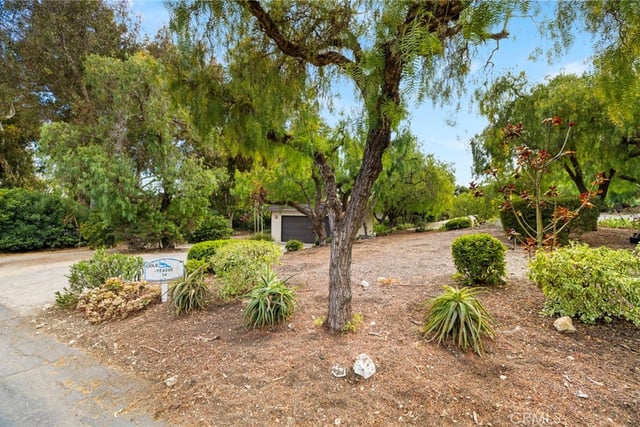 34 Sweetbay, Rancho Palos Verdes, CA 90275 — photo 3 of 48