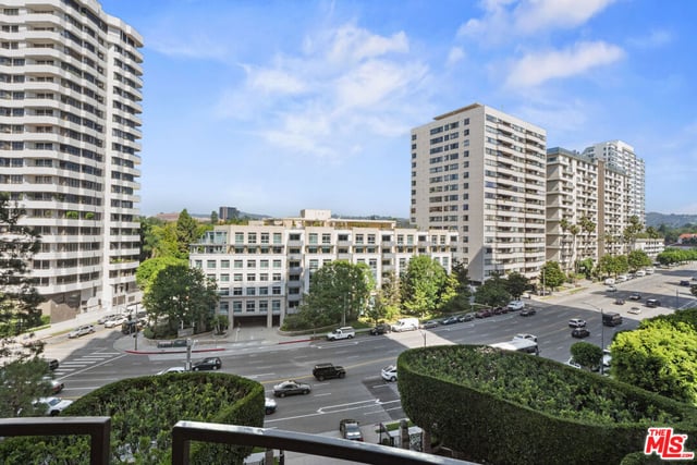 10580 Wilshire Boulevard 6NW, Los Angeles, CA 90024 — photo 18 of 23