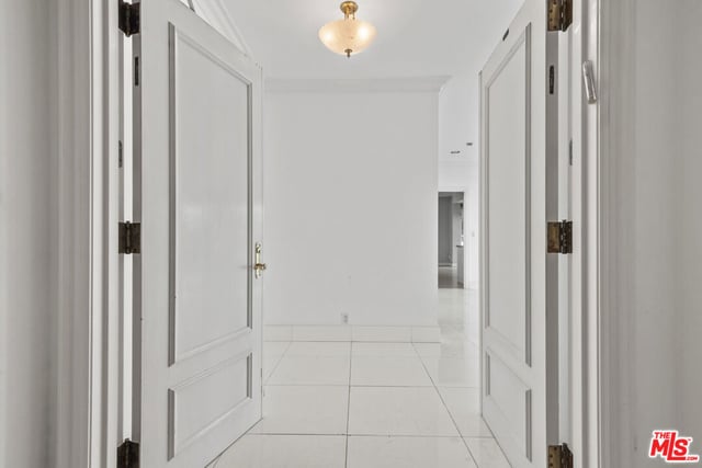 10580 Wilshire Boulevard 6NW, Los Angeles, CA 90024 — photo 3 of 23