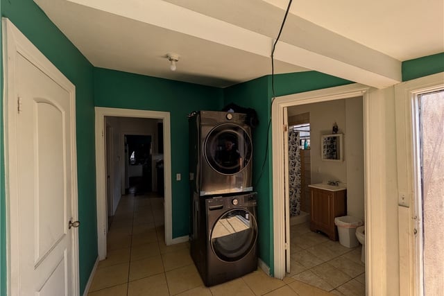 434 W 48th Street, Los Angeles, CA 90037 — photo 8 of 12
