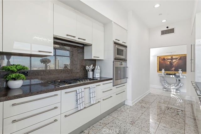 900 W Olympic Boulevard 30A, Los Angeles, CA 90015 — photo 14 of 52