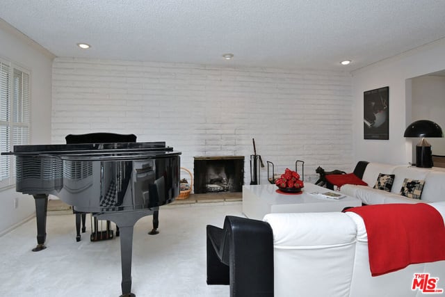 11944 Briarvale Lane, Studio City, CA 91604 — photo 12 of 56
