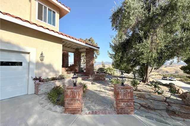 32080 Avenida Donari, Agua Dulce, CA 91390 — photo 14 of 74
