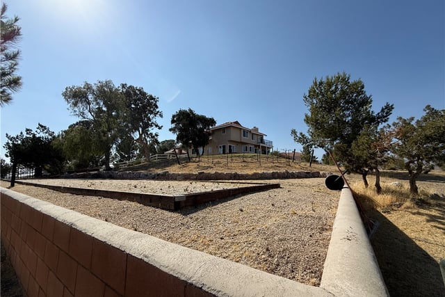 32080 Avenida Donari, Agua Dulce, CA 91390 — photo 49 of 74