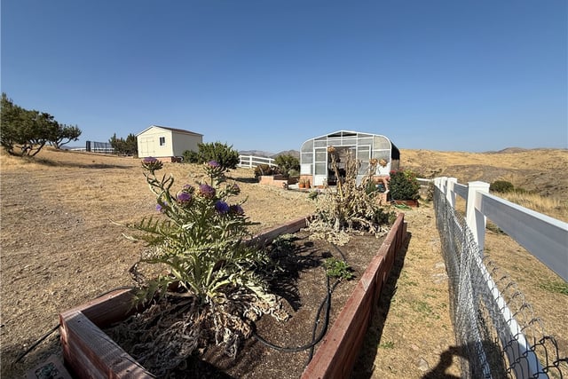 32080 Avenida Donari, Agua Dulce, CA 91390 — photo 52 of 74