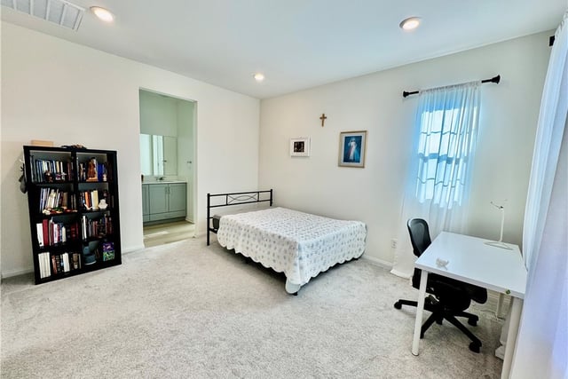 27474 Quiet View Place, Valencia, CA 91381 — photo 10 of 44