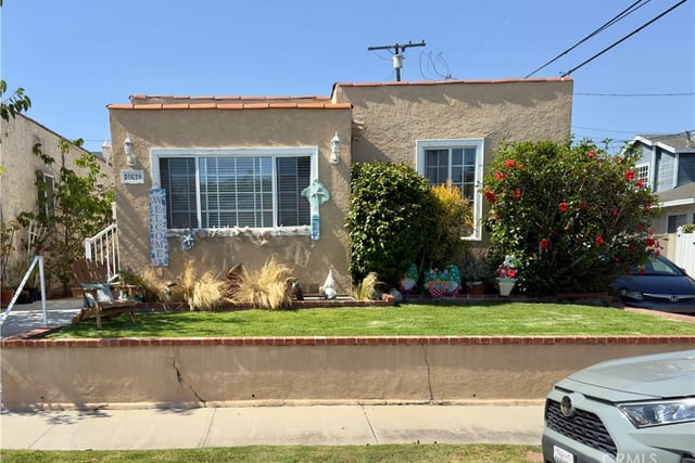 2063 W 220th Street, Torrance, CA 90501 — photo 3 of 33