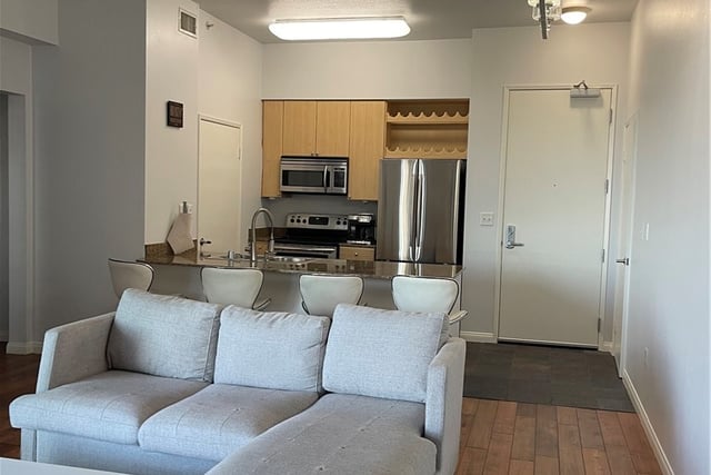 388 E Ocean Boulevard 718, Long Beach, CA 90802 — photo 15 of 22