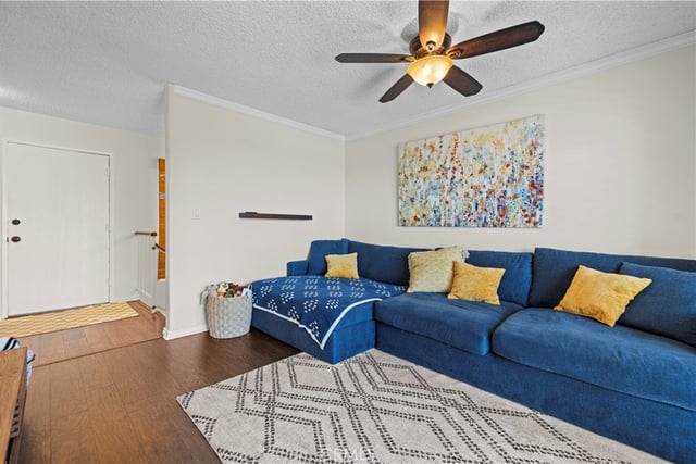 15614 Crestview Lane 63, Granada Hills, CA 91344 — photo 14 of 33