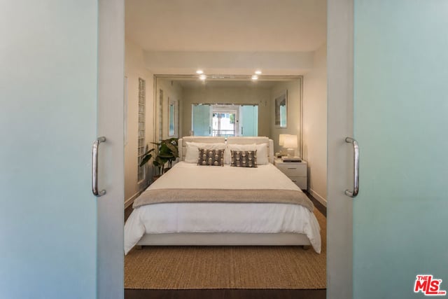 999 N Doheny Drive 211, West Hollywood, CA 90069 — photo 12 of 20