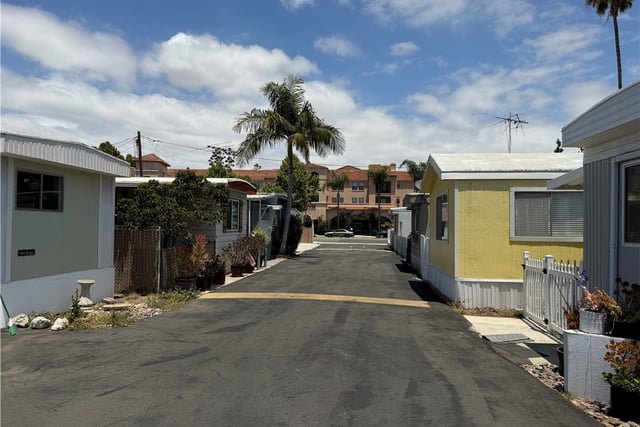 520 E Carson Street, Carson, CA 90745 — photo 14 of 16