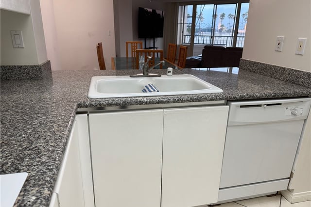 850 E Ocean Boulevard B3, Long Beach, CA 90802 — photo 15 of 38