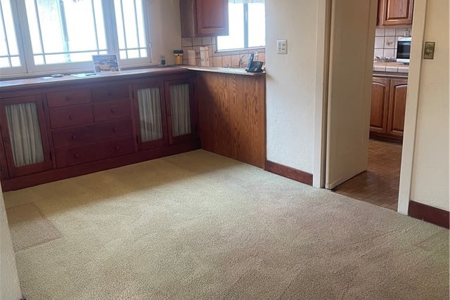 1030 Tyler St, Glendale, CA 91205 — photo 7 of 31