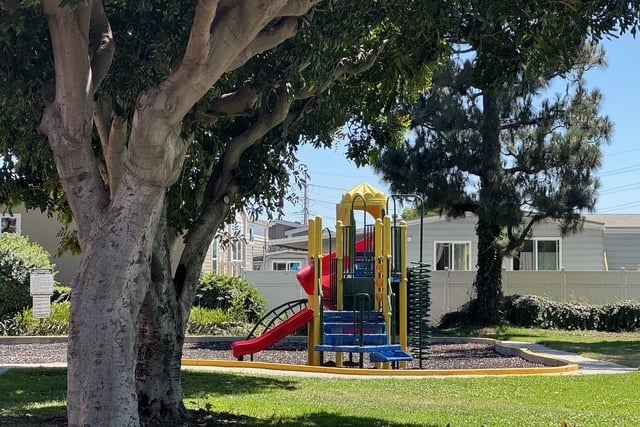 3595 Santa Fe Avenue 46, Long Beach, CA 90810 — photo 21 of 23