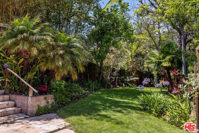 716 Rochedale Way, Los Angeles, CA 90049 — photo 17 of 17