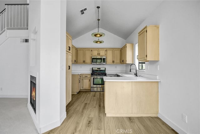 18108 Erik Court 588, Canyon Country, CA 91387 — photo 4 of 18
