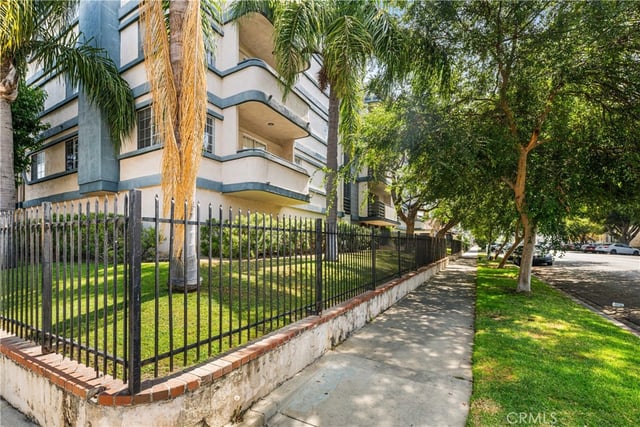 535 W 4th 311, Long Beach, CA 90802 — photo 40 of 48